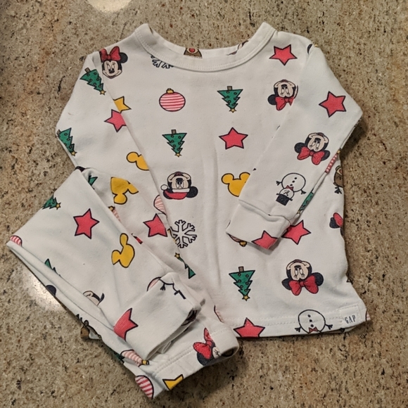 GAP Other - Christmas Mickey Minnie Pajamas 6-9 Months